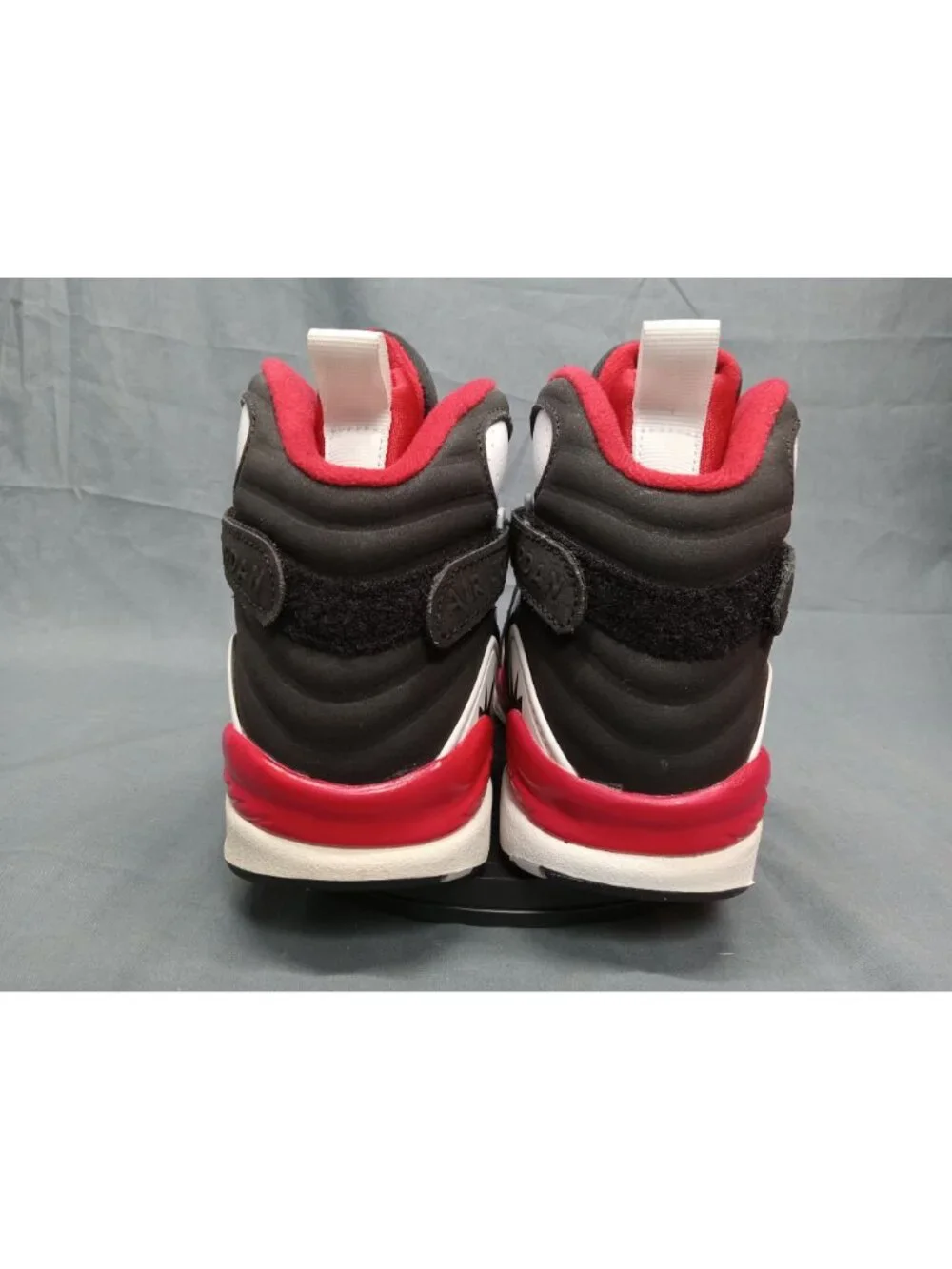 Nike Air Jordan 8 Retro (GS) Sneaker Paprika Black White Boys Size 5 FLOOR MODEL